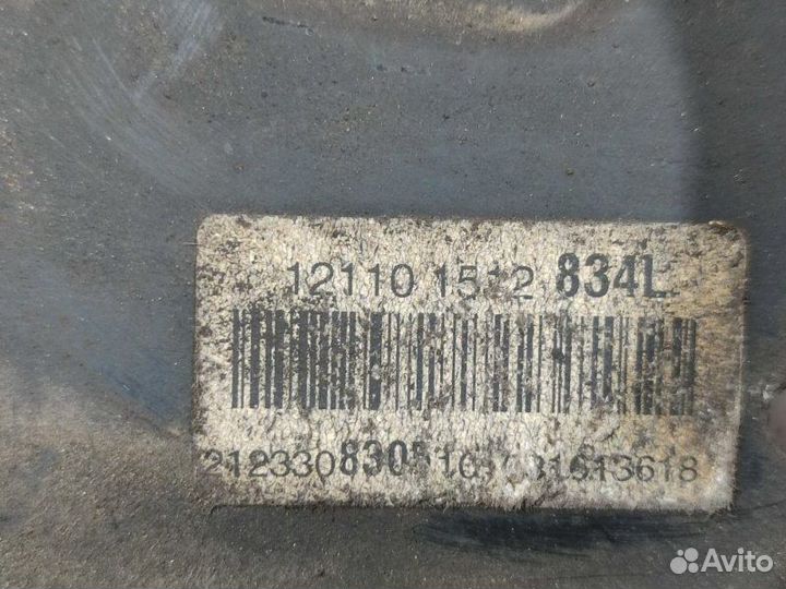 Кулак поворотный передний левый Mercedes W212