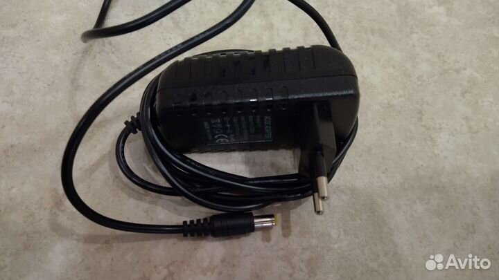 Блок питания, зарядка, параметры в описании