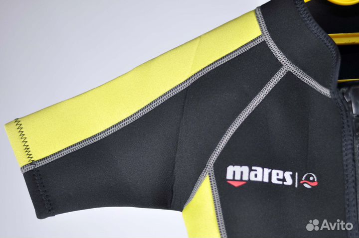 Детский неопреновый костюм