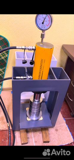 Маслопресс 55 тонн гидроцилиндр двойного действия