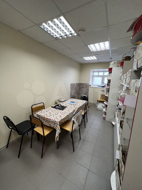 Нежилое помещение, 356 м²