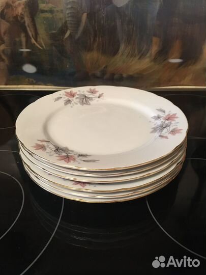 Сервизы. Чайные, столовые