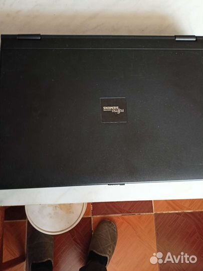 Fujitsu siemens amilo 1703