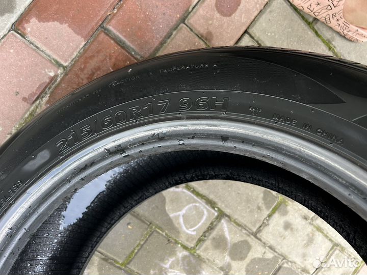 Kumho Solus SA01 Plus 215/60 R17