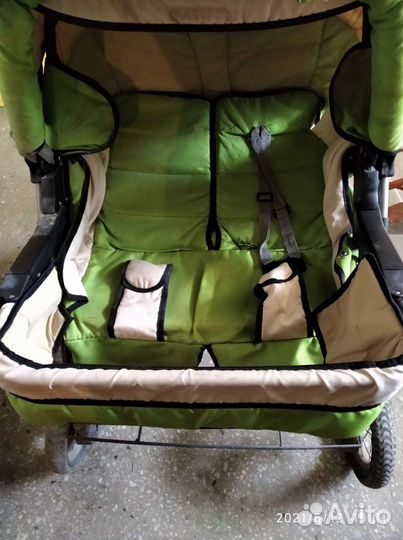 Коляска для двойни, сломано крепление капюшона