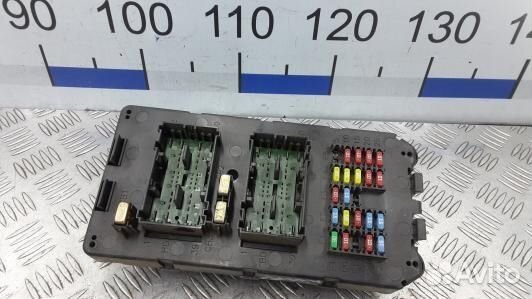 Блок комфорта jeep grand cherokee WK (3BA06M302)