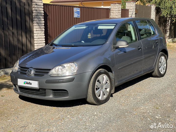 Volkswagen Golf 1.6 МТ, 2008, 260 000 км