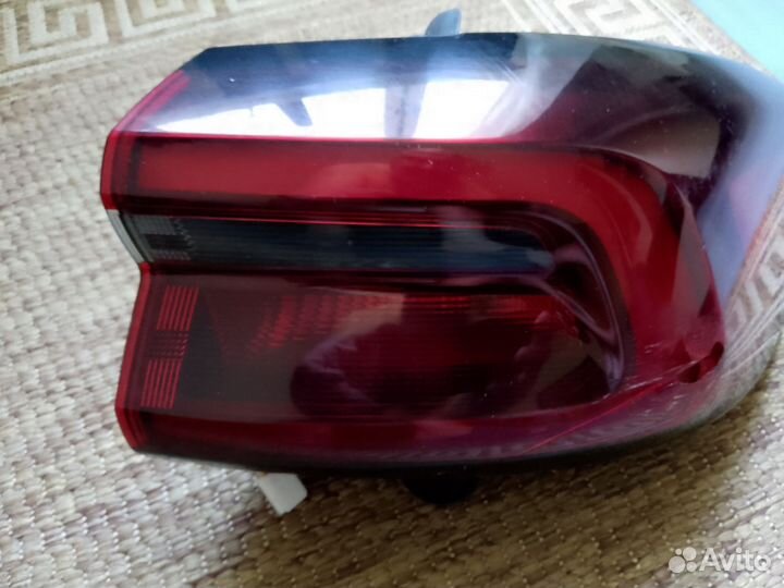 Задние фары