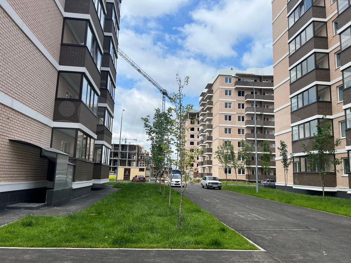 2-к. квартира, 65 м², 6/17 эт.