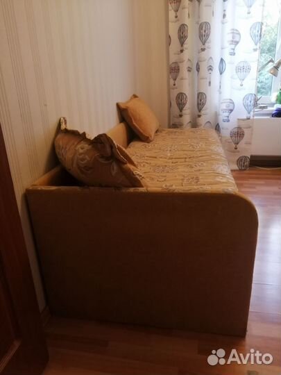 Диван тахта софа бу