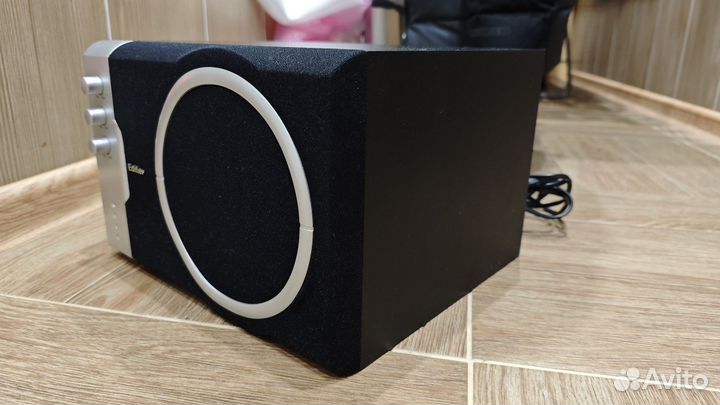 Сабвуфер Edifier R451