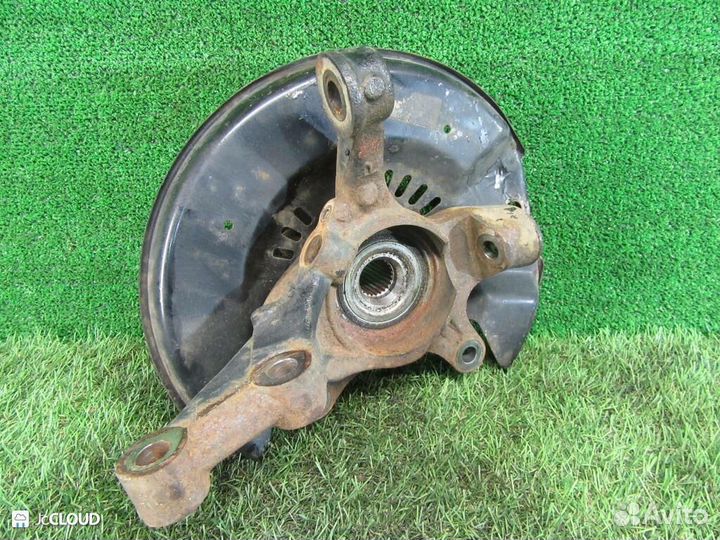 Ступица на toyota funcargo NCP25 1NZ-FE