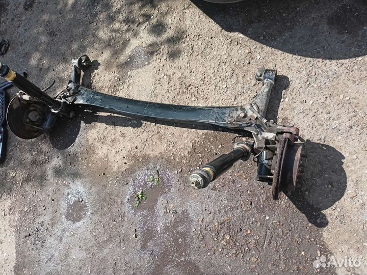 Задняя балка Лифан Солано 620/byd f3