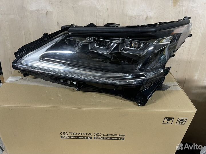 Фара левая Lexus LX идеал оригинал на 2 блока