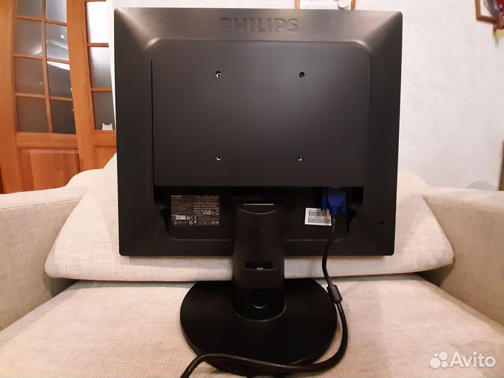 LED монитор 19