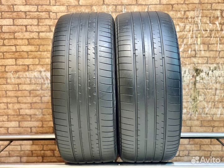 Yokohama BluEarth-XT AE61 255/45 R20