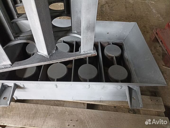 Матрица для вибропресса. Плитка, бордюр, блок