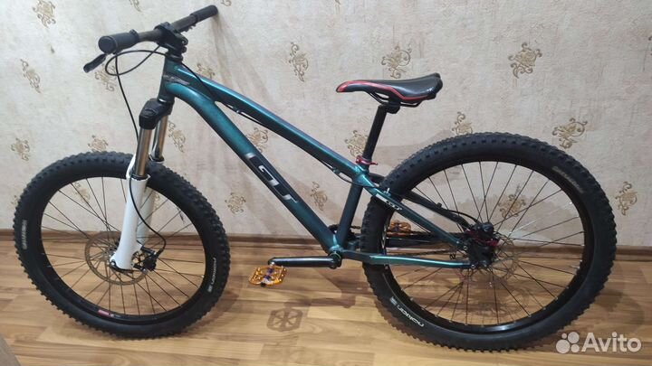 Велосипед GT