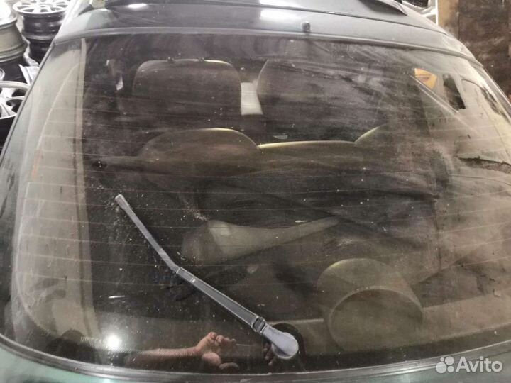 Задняя стекло хендай пони