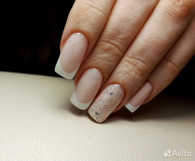 Маникюр / Наращивание ногтей