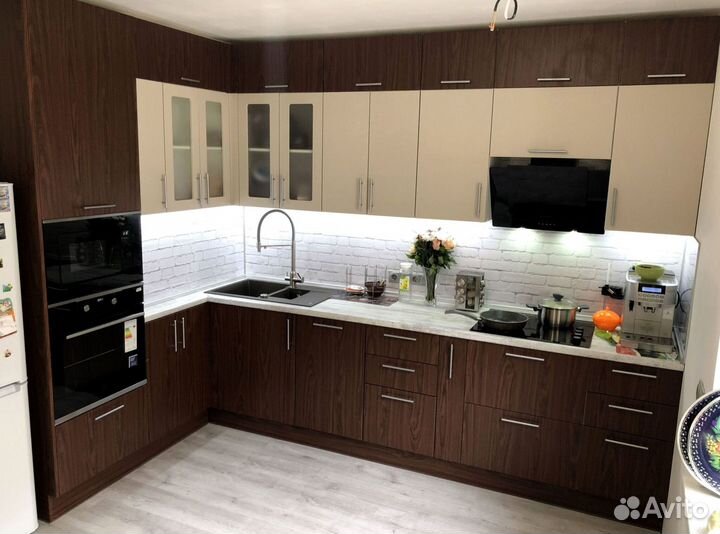 Кухонные гарнитуры на заказ