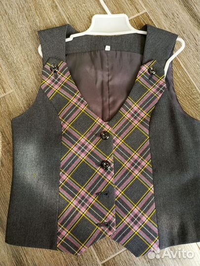 Костюм школьный для девочки 128