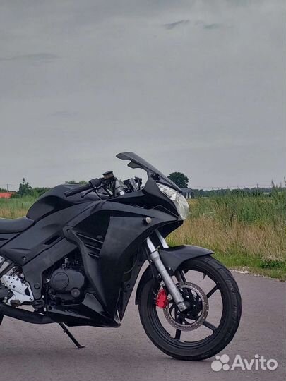 Рейсер скайвей 250