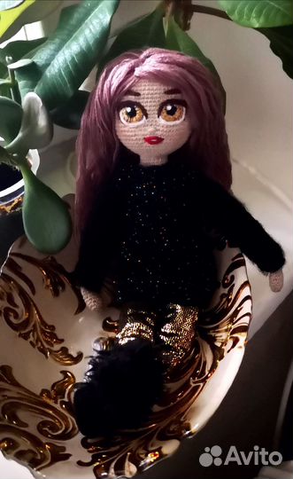 Кукла вязаная интерьерная амигуруми