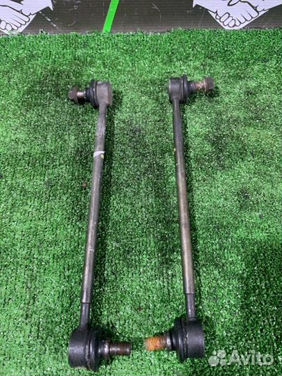 Стойка стабилизатора задняя Toyota Kluger V MCU25