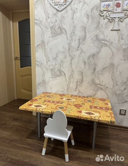 Детский стол