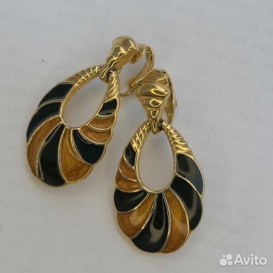 Винтажные серьги клипсы Trifari