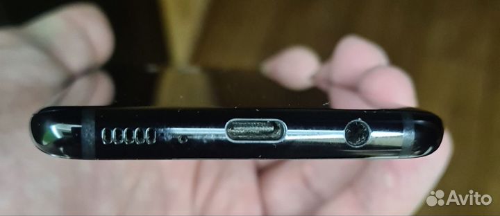 Samsung Galaxy S8, 4/64 ГБ