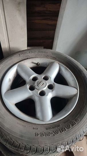 Диски r 16 Nissan (оригигал), с резиной