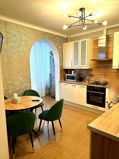 2-к. квартира, 69 м², 8/9 эт.