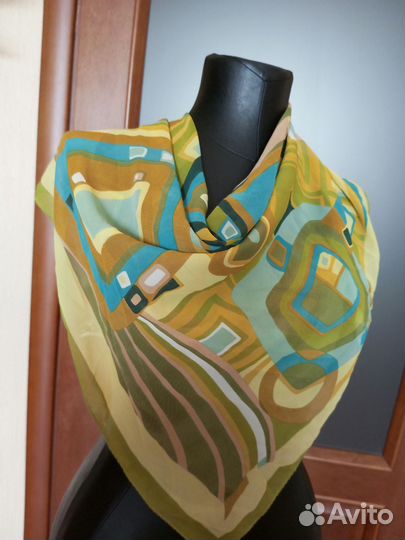 Платки атласные и шифоновые