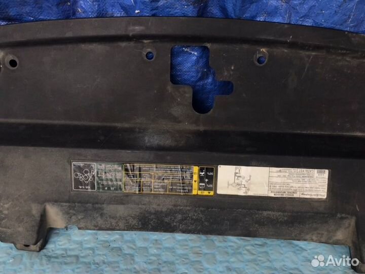Накладка передней панели Ford Expedition U222 4.6L