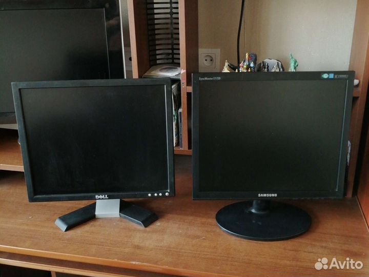 Монитор Samsung