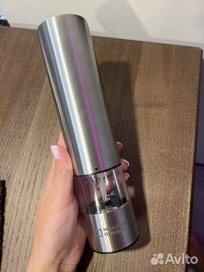 Автоматическая мельница для специй