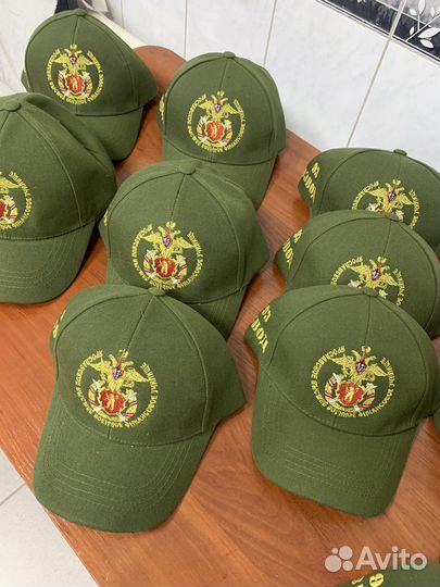 Вышивка на кепках