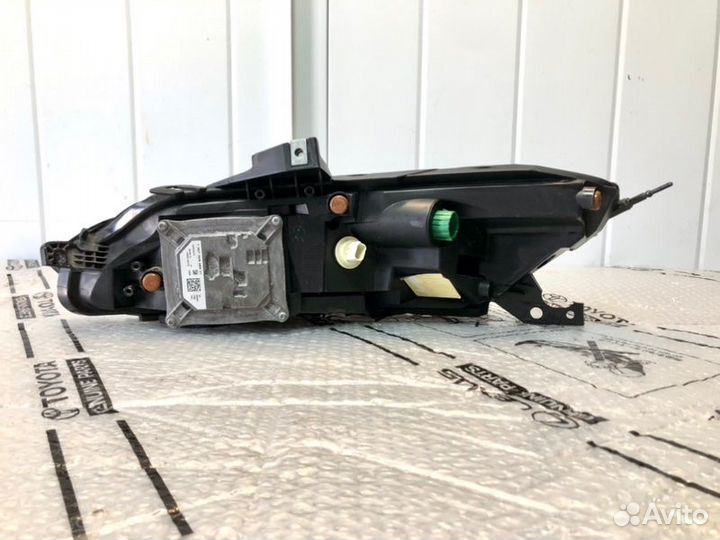 Фара светодиодная передняя правая Jeep Cherokee V