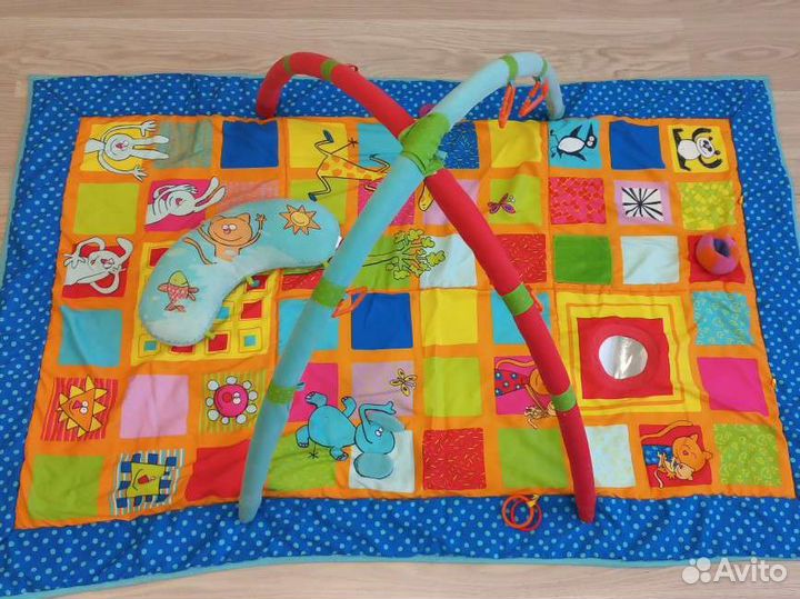 Развивающий коврик