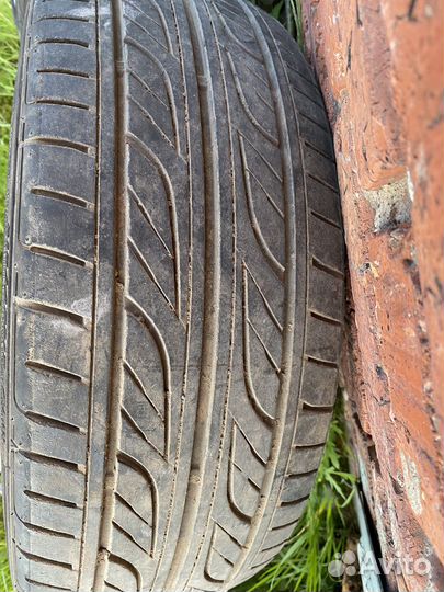 Goodyear Eagle LS2000 215/45 R17