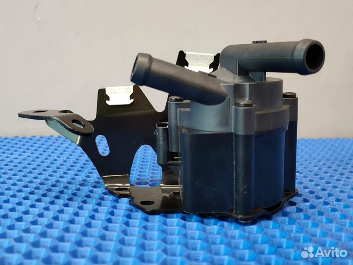 Насос охлаждения турбины EP6 Citroen Peugeot Новый