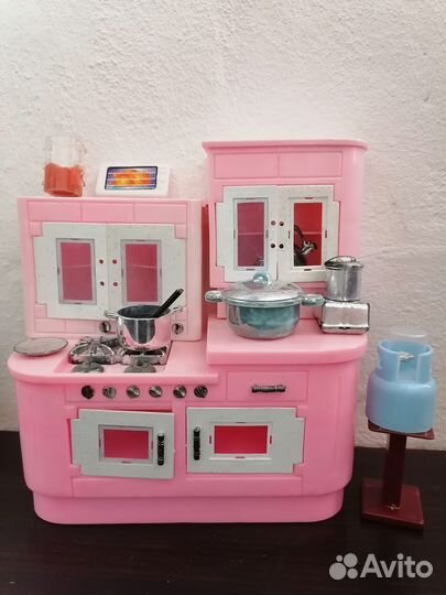 Кухня и техника для кукол