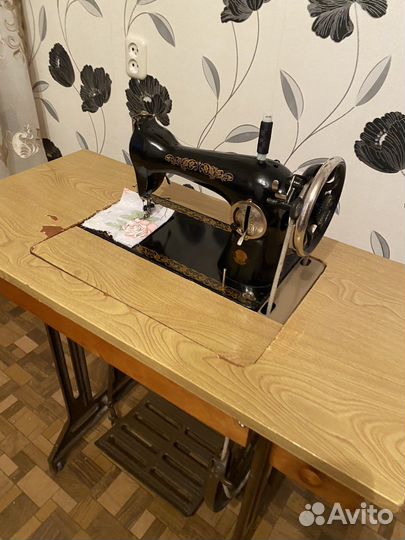 Швейная машина Подольск