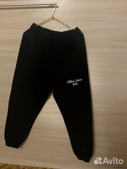 Костюм черный утепленный