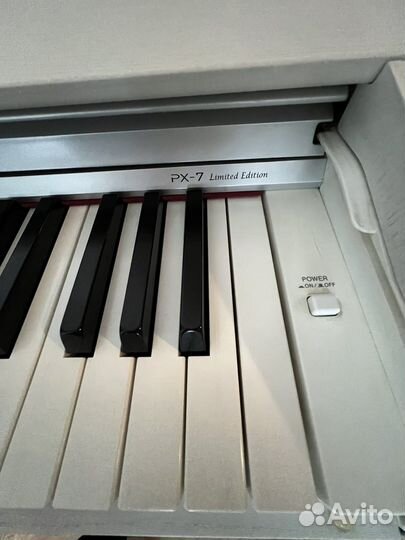 Цифровое пианино Casio Privia