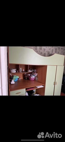 Двухярусная кровать с матрасом