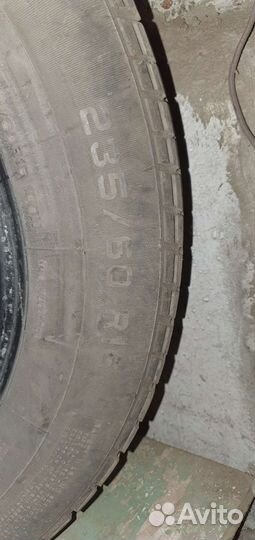 GT Radial Champiro 128 235/60 R16