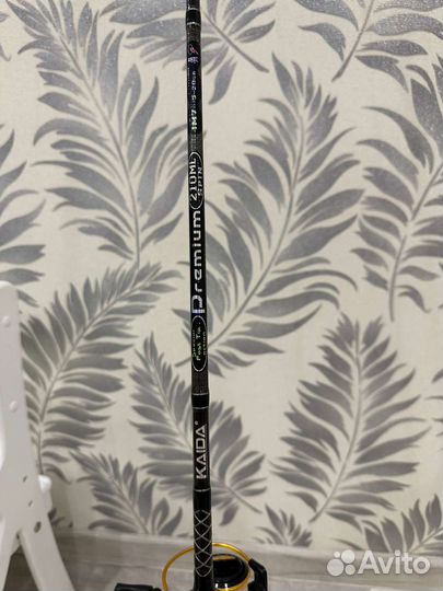 Спиннинг c катушкой